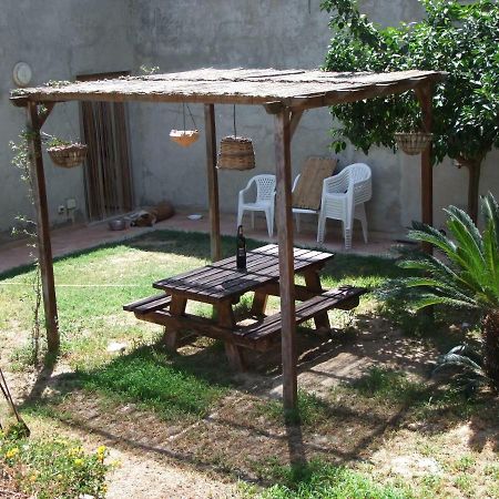 Il Filo Di Paglia Bed & Breakfast Comiso Ngoại thất bức ảnh